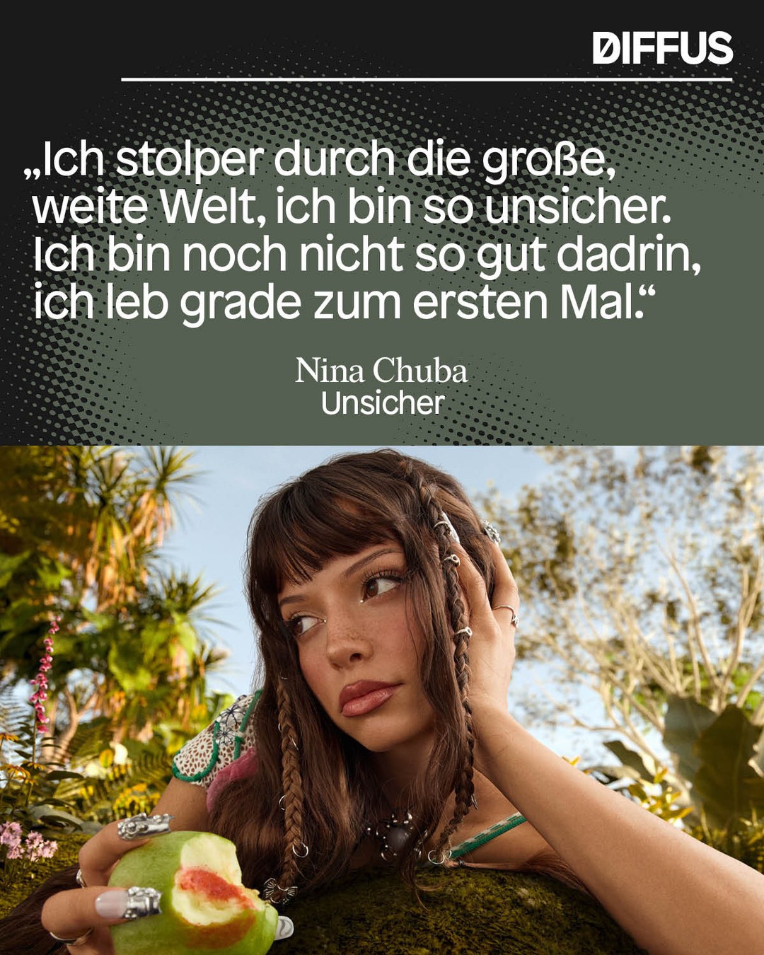 2025 neigt sich dem Ende zu! Wir wünschen euch einen tollen Jahreswechseln und bedanken uns für ein aufregendes Jahr 2026. ✨
Wir wollen das Jahr mit einem der wichtigsten Songs dieses Jahr schließen! Mit ihrem brutal-ehrlichen Track „Unsicher“ sprach @ninachuba 2025 vielen aus der Seele und veröffentlichte ein musikalisches Trostpflaster für all die Überforderung, die wir manchmal spüren. Doch „Unsicher“ macht klar: Wir sind mit all dem nicht allein.
In diesem Sinne: Haltet die Ohren steif – wir leben schließlich alle gerade zum ersten Mal! ❤️ Instagram