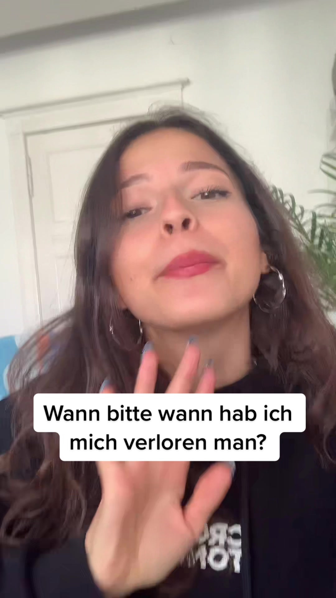 „NEBEN MIR“ ist draußen ahhhhh! Streamt das Ding kaputt💪🏼💪🏼 Link ist in Bio ❤️ TikTok
